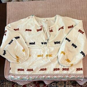 Lou & Grey Cream Embroidered Top Size Medium